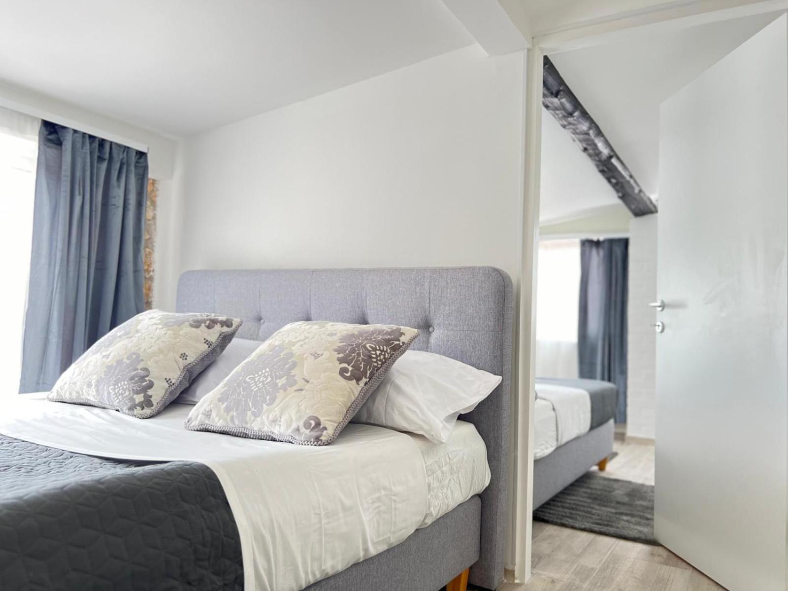 Azzurro Mare Apartment Pula Ngoại thất bức ảnh