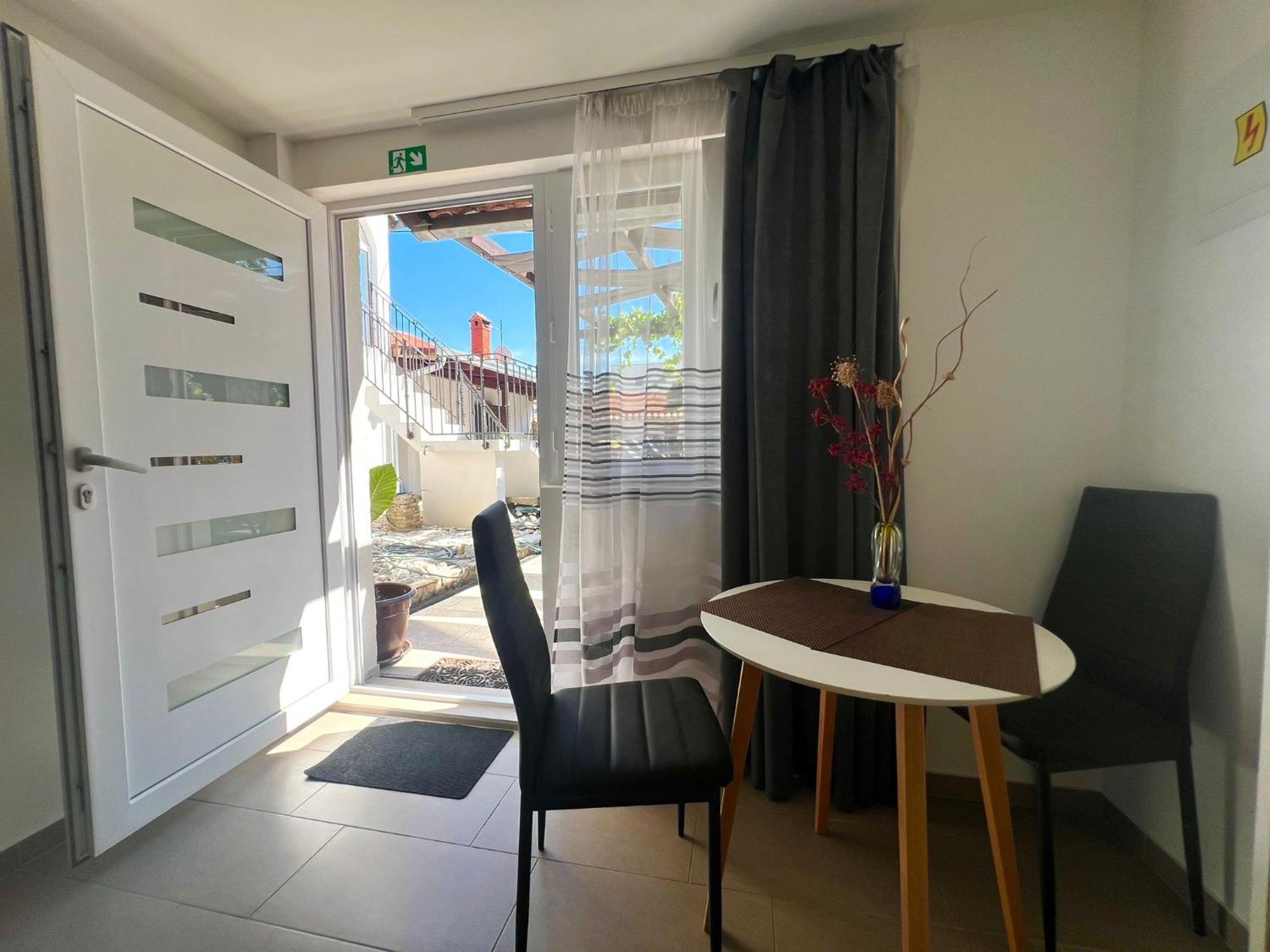 Azzurro Mare Apartment Pula Ngoại thất bức ảnh
